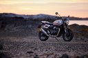 Triumph Tracker 400 2026 Galéria
