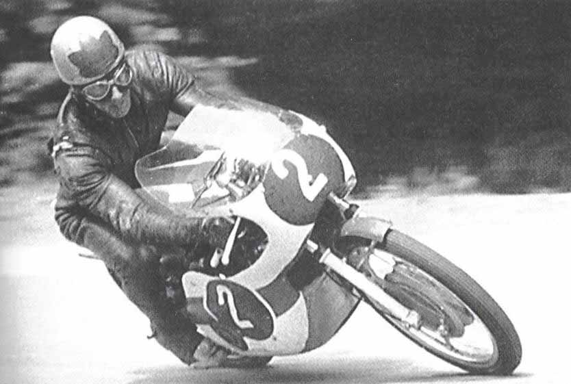 Bill Ivy na 4-valci Yamaha 250