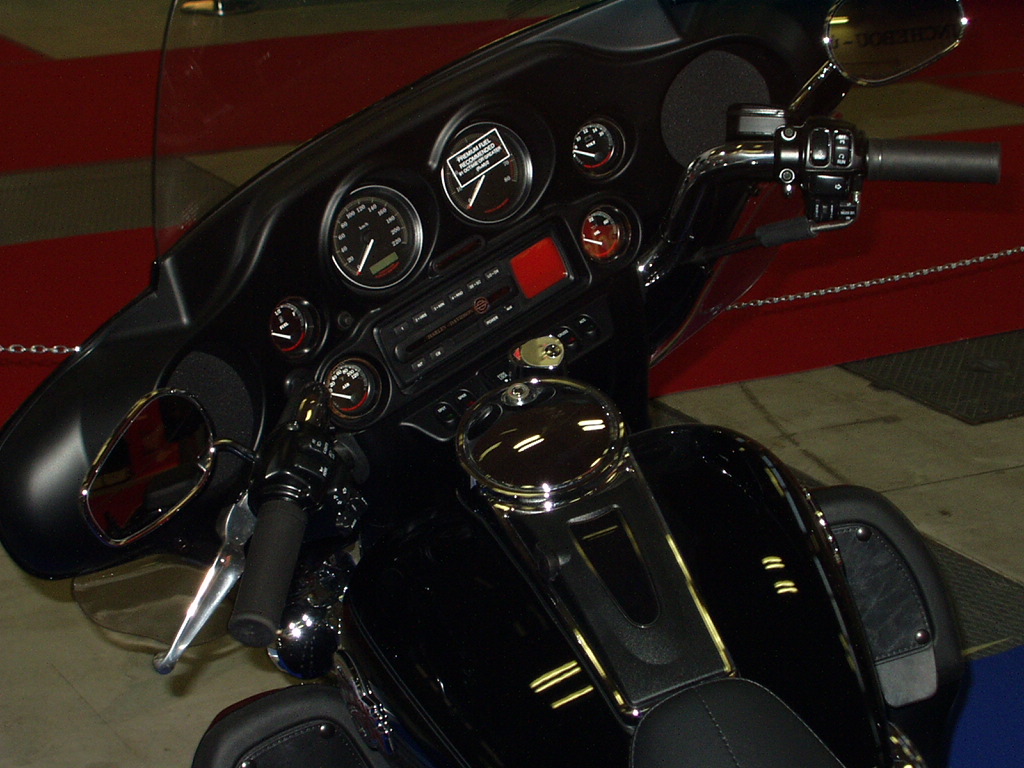 Prístrojovka Harley Davidson Ultra Classic, mne pripomína starý žigulák