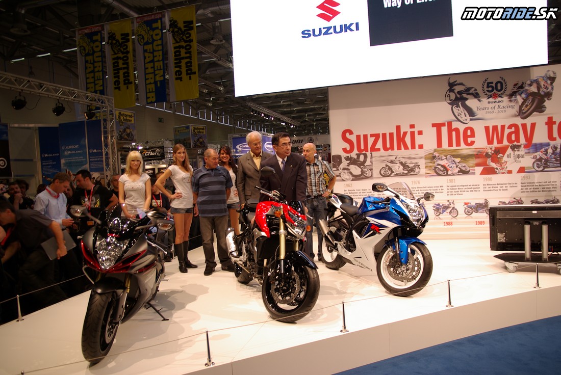 Intermot 2010 - Suzuki