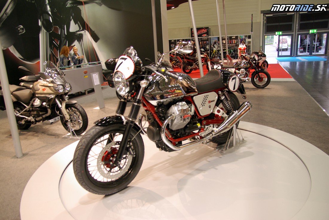 Intermot 2010  Moto Guzzi V7 Racer