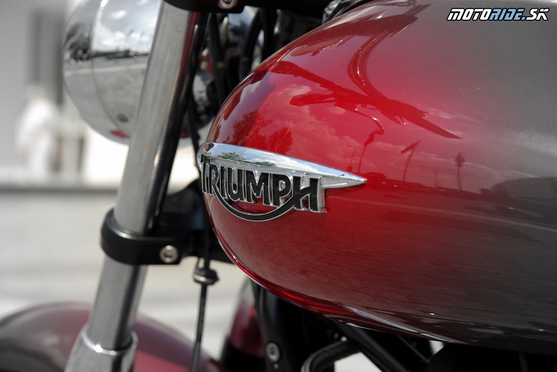 Triumph Speedmaster 2011