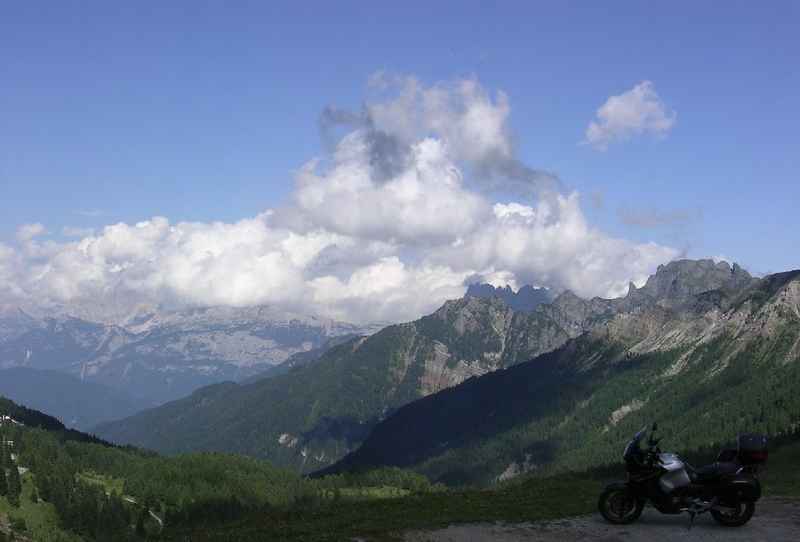 Passo di Valles (2023m), pohľad zo sedla na sever