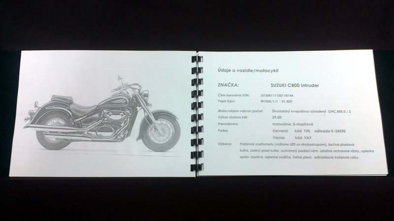 Univerzálna servisná knižka pre motorku, skúter, štvorkolku