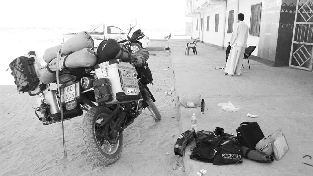Moto Girl Trip - Sudán, Wadi Halfa
