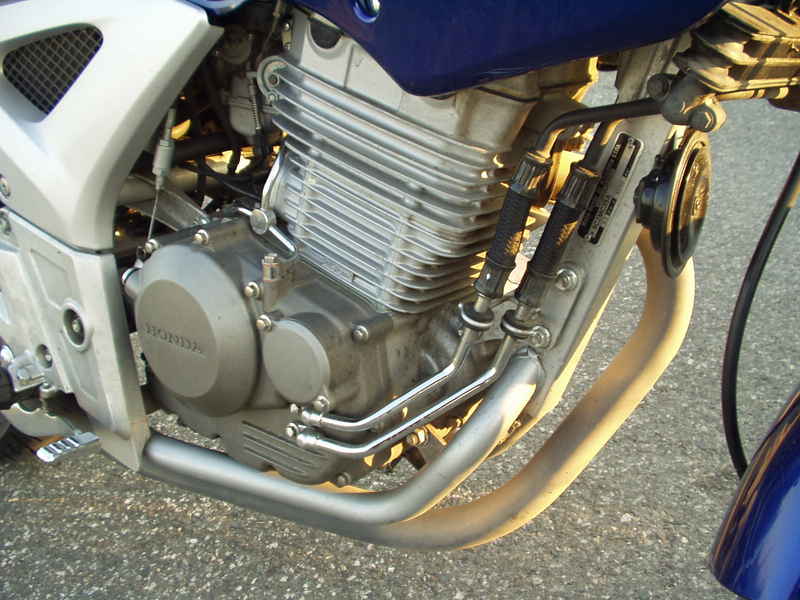 4 Honda CBF 250