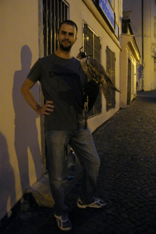 Banská Štiavnica - Vták s vtákom na ruke
