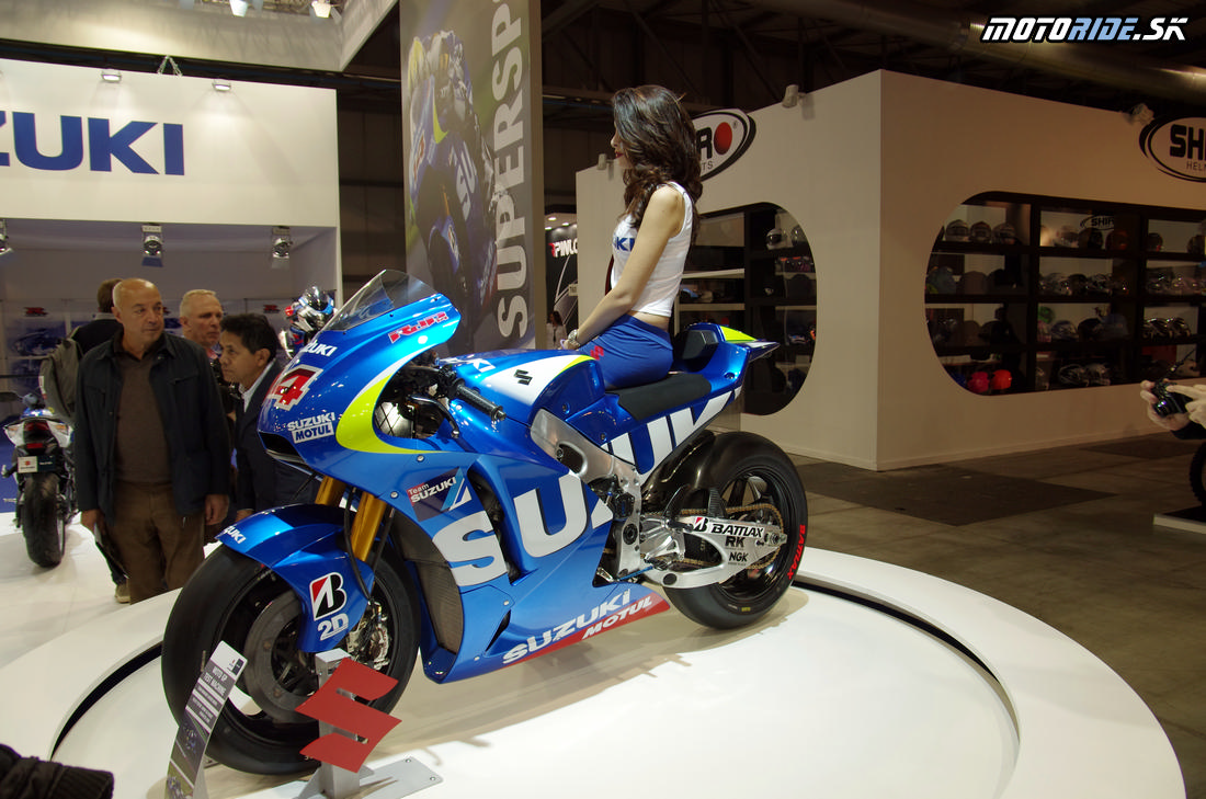 EICMA 2013 Miláno - Suzuki MotoGP bike