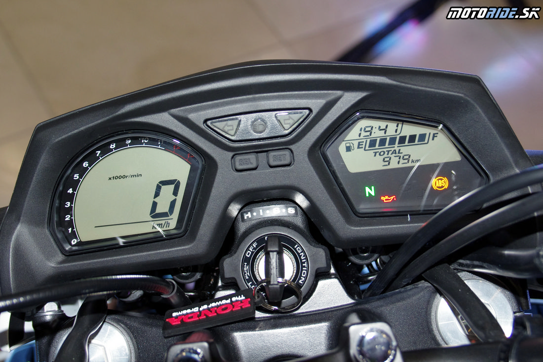 Honda CB650F 2014 - Testujeme v Španielsku