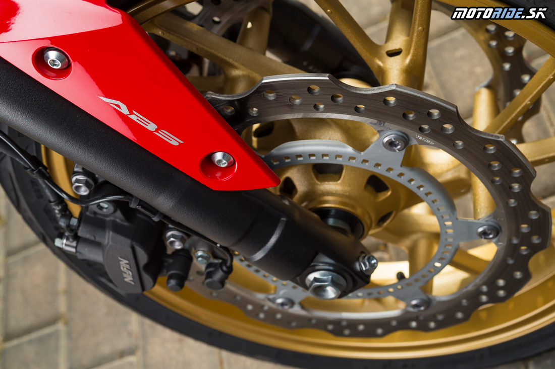 Honda CB650F 2014 – zábavný naháč na každý deň 