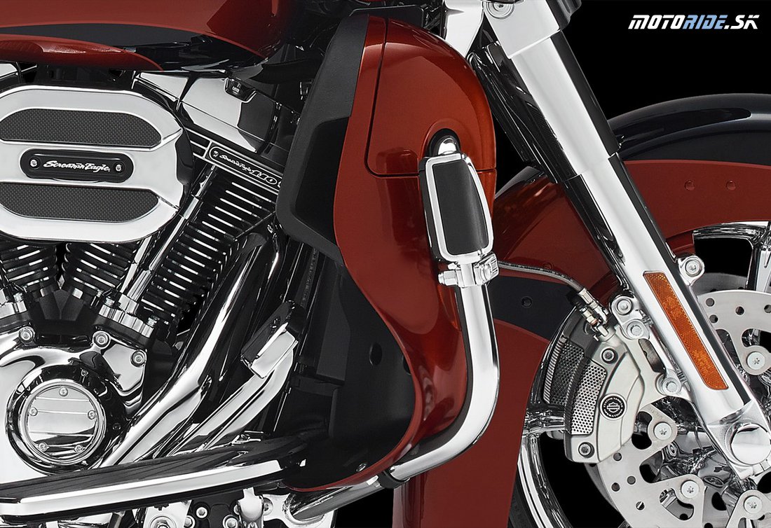 Harley-Davidson CVO™ Road Glide® Ultra 2015