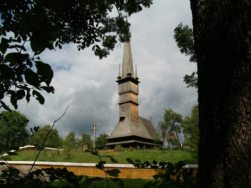 Drevený kostolík Surdesti, Rumunsko - Bod záujmu