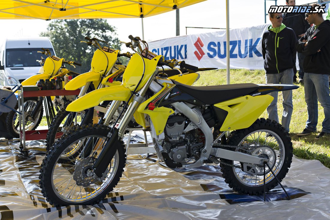 Suzuki RM-Z 2015