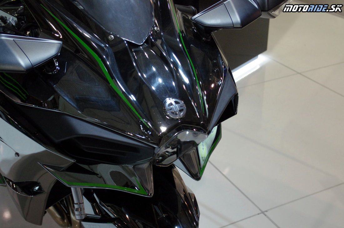 Kawasaki Ninja H2 2015 - Výstava EICA Miláno 4.11.2014