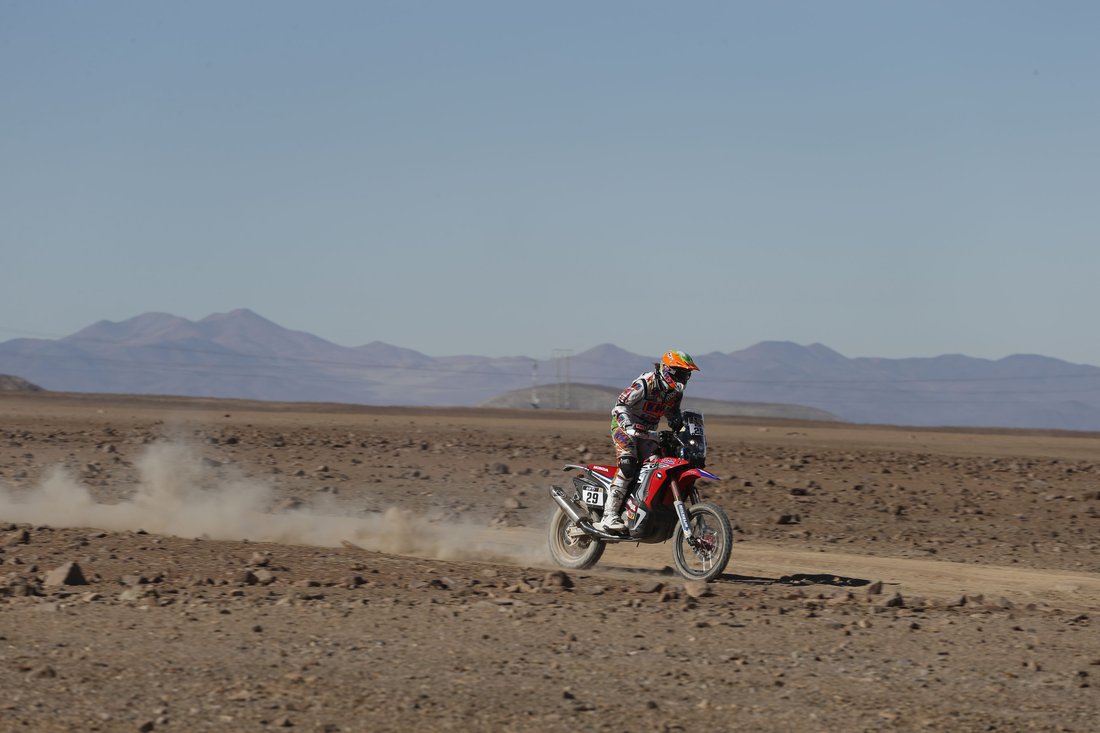 Dakar 2015 – 7. etapa - LAIA SANZ PLA-GIRIBERT (ESP) - HONDA