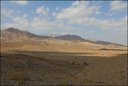 Pozeráme na horský masív Hajar, ktorý začína severne od Muscatu.