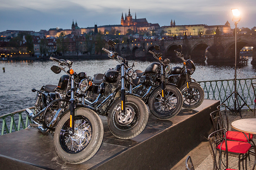 Harley-Davidson Dark Custom Party 2015