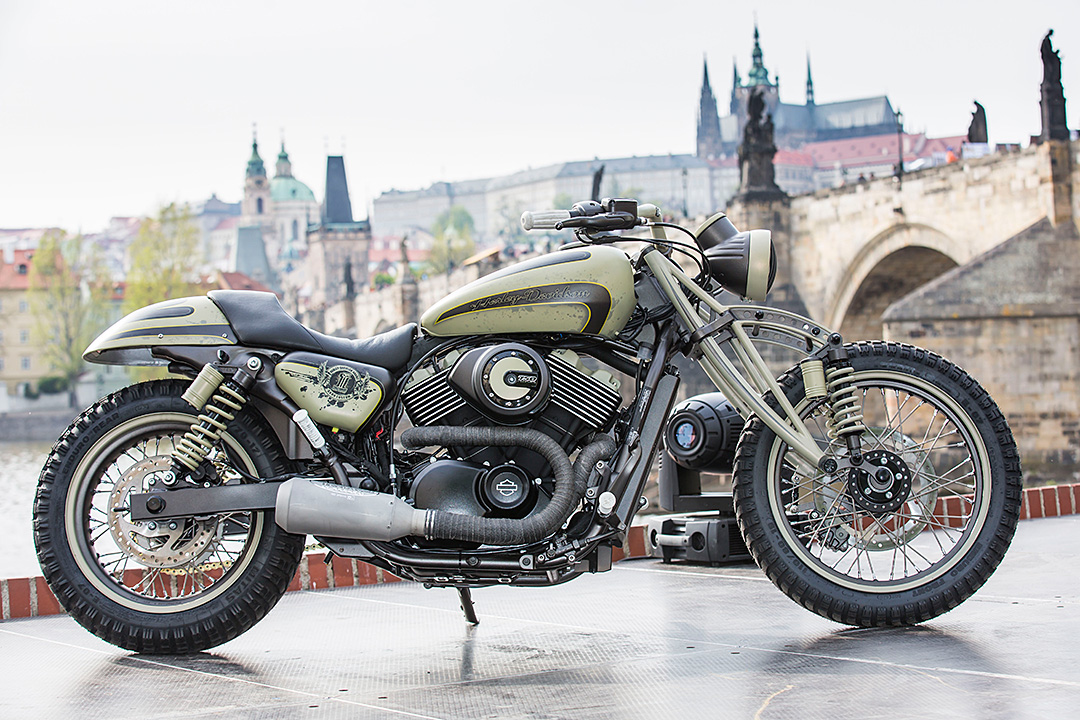 Harley-Davidson Dark Custom Party 2015 - Hradec Králové