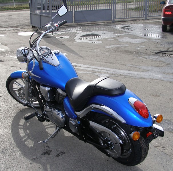 Kawasaki VN 900