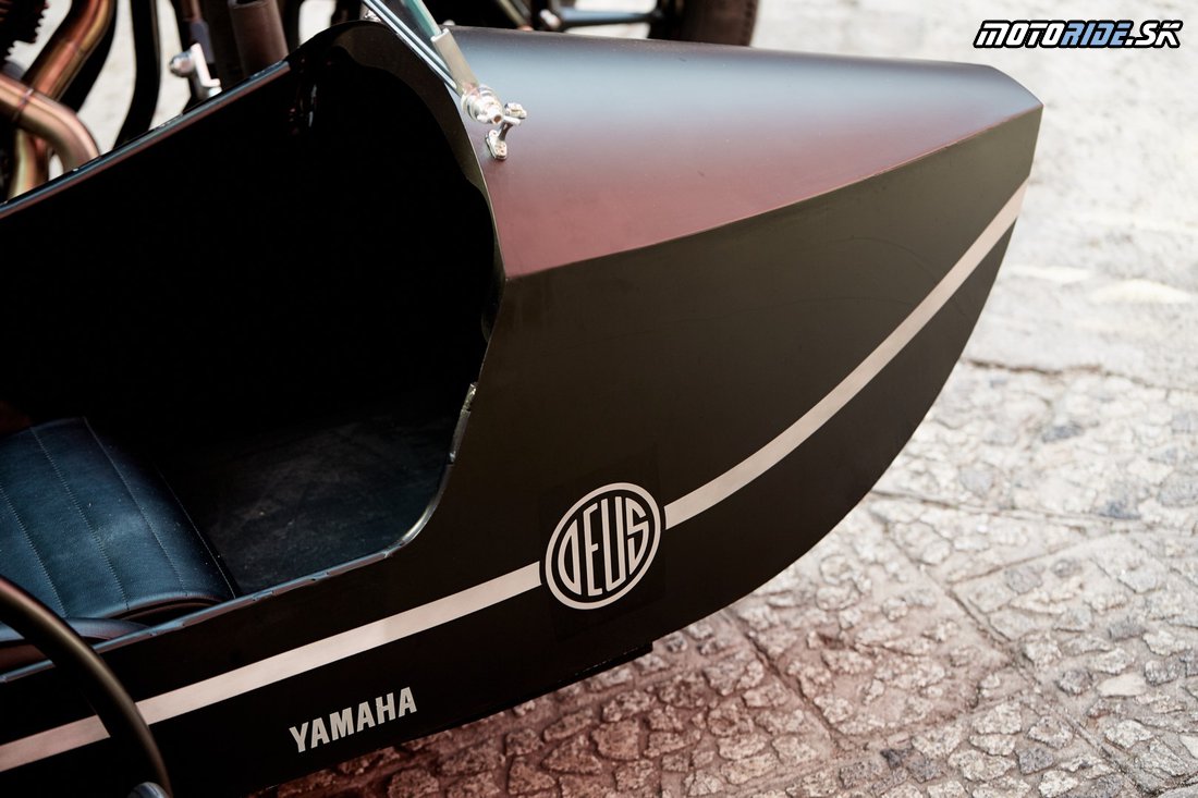 Yamaha XV950 D-Side