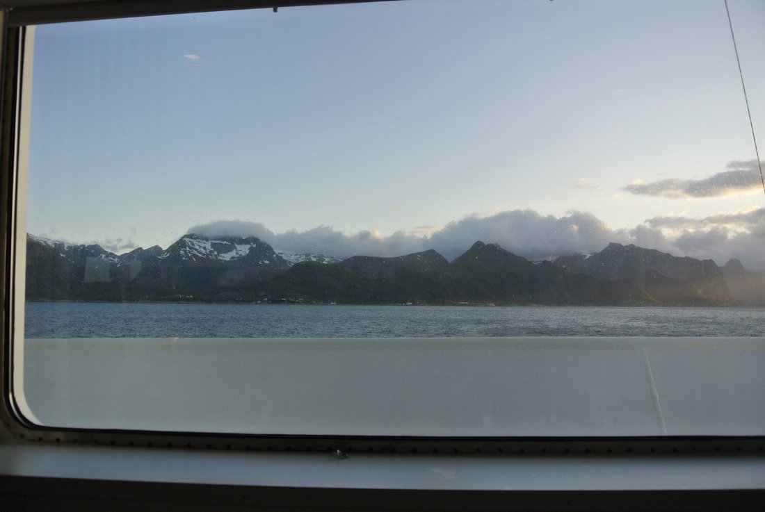 Nórsko 2015 - Lofoty pri pohľade z trajektu