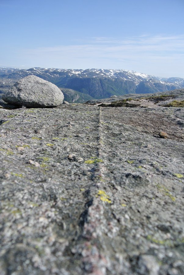 Nórsko 2015 - A takto si putujú kamene po horách