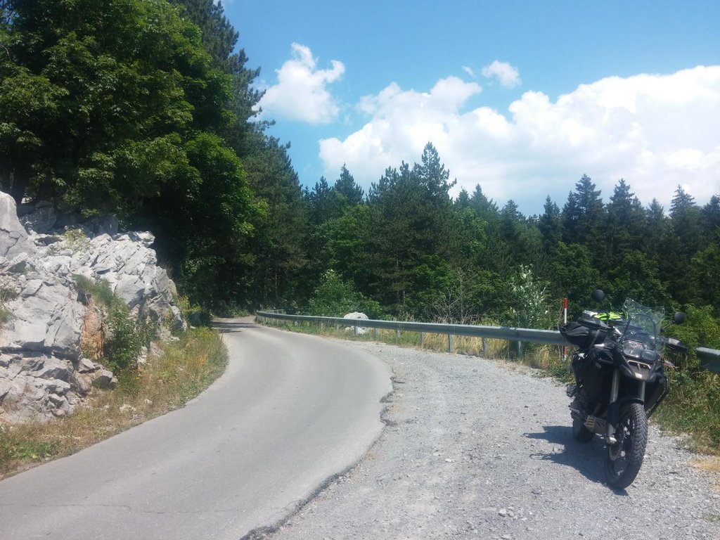 Cestou na Štirovača