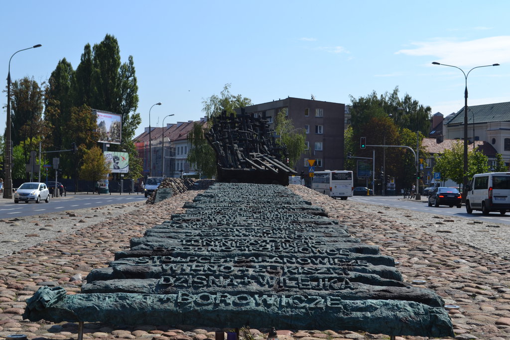 Varšava - Pamätník padlých a zavraždených na východe