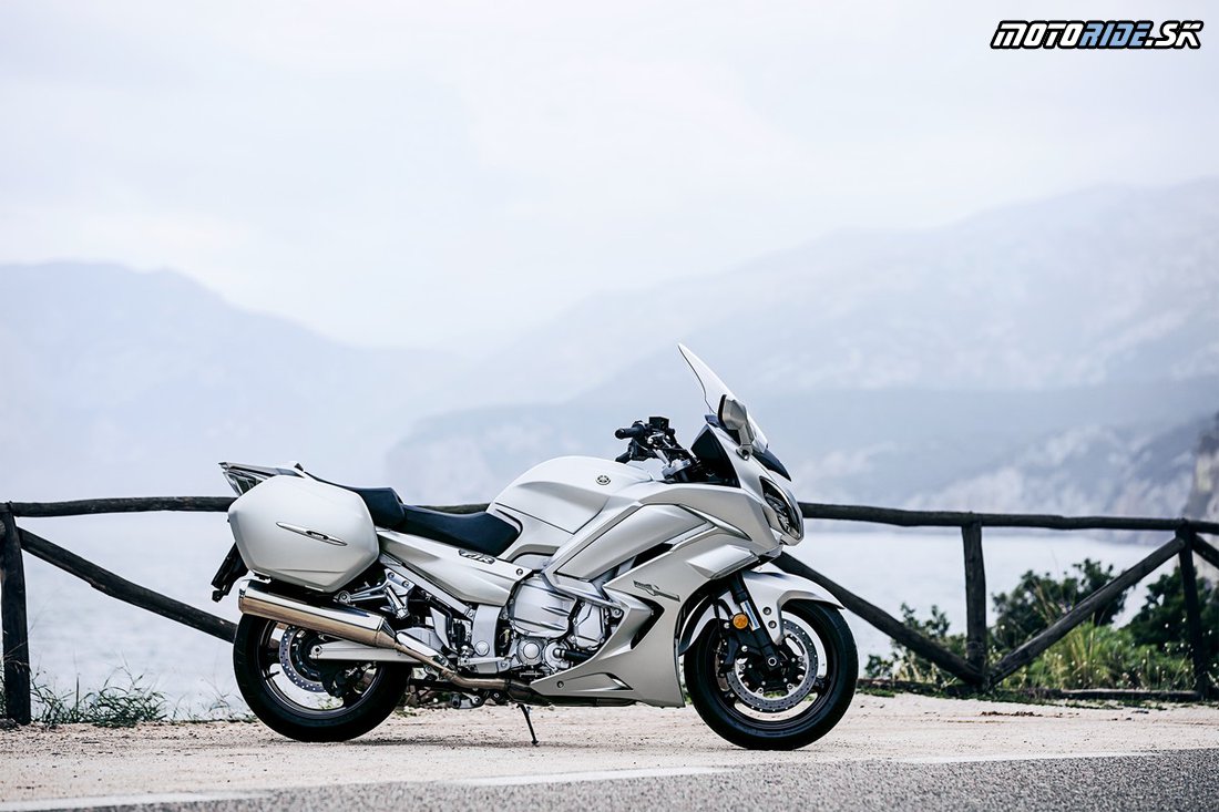 Yamaha FJR1300 2016
