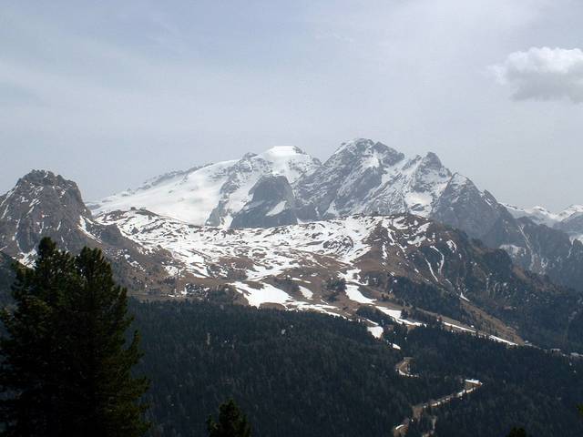 Výhľad z južnej strany di Sella (Na mape označený číslom 5)