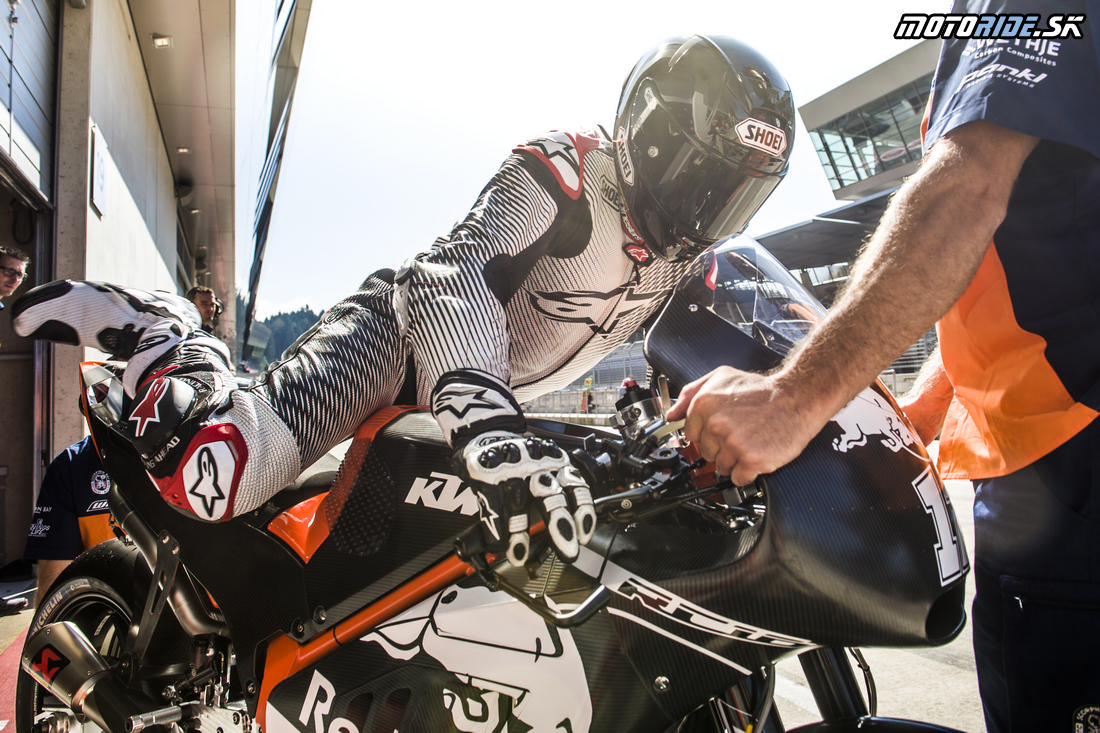 Tom Luethi _ Mechanic KTM RC16 Spielberg 2016