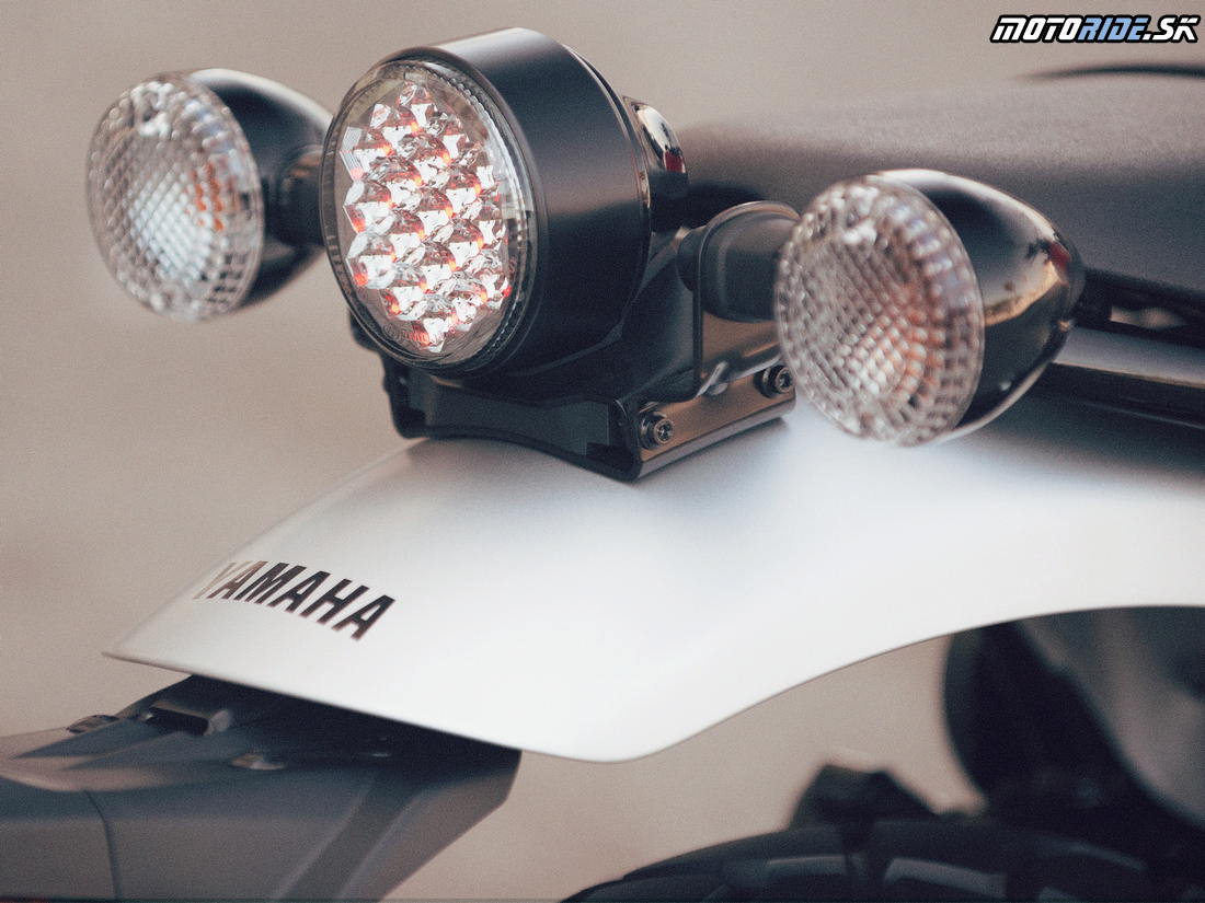 Yamaha SCR950 2017