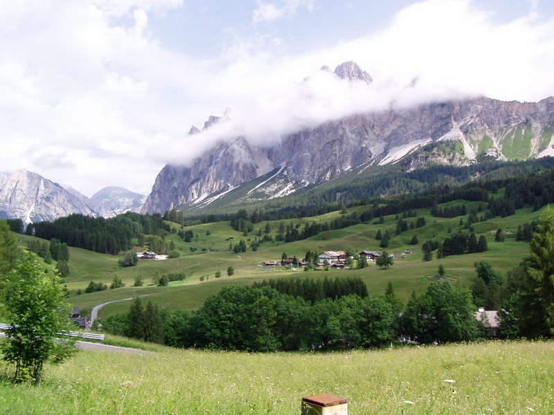 Výhľady z cesty č. 48 okolie Cortiny d´ Ampezzo