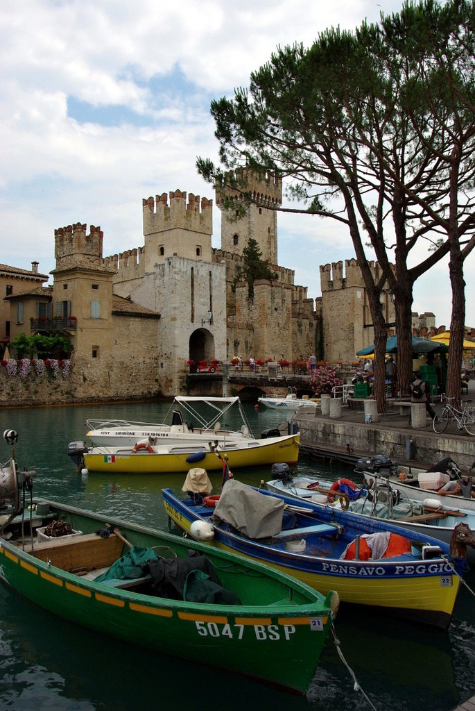 Sirmione, vodný hrad, Taliansko
