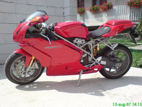 Ducati 999 S 2004