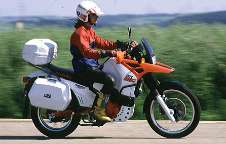 Suzuki DR 750 S Big (škrtená verzia 20.14 kW) 1989