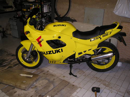 Suzuki GSX 600 FS 1995