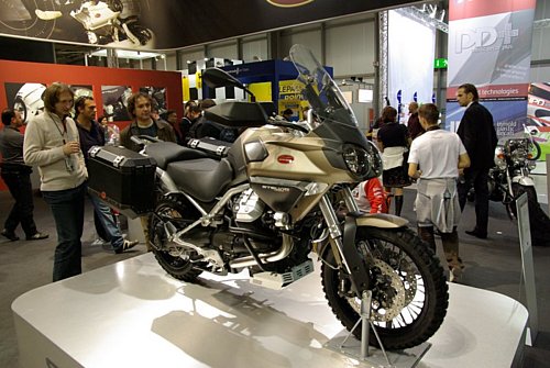  Moto Guzzi Stelvio 1200TT