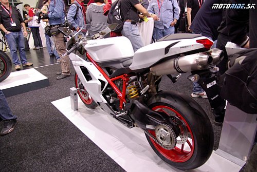  Ducati 848 EVO