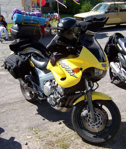  Yamaha TDM 850