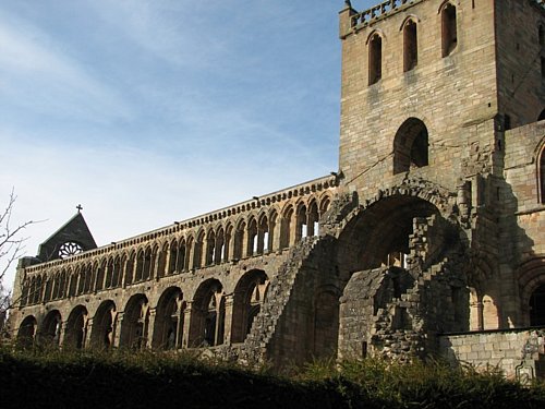  Jedburgh Abbey