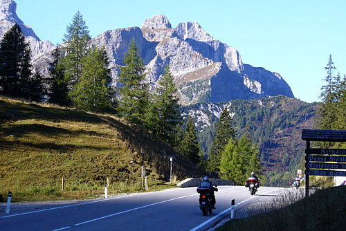   Forcella Staulanza, sedlo a pohľad na juh