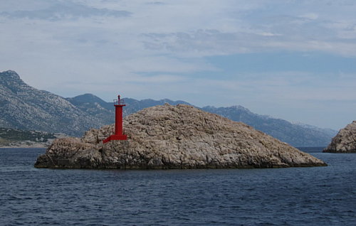  Maják medzi ostrovom a pevninou