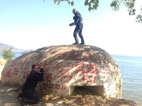  Byť v Albánsku a nevyfotiť sa pri bunkri, to sa nerobí