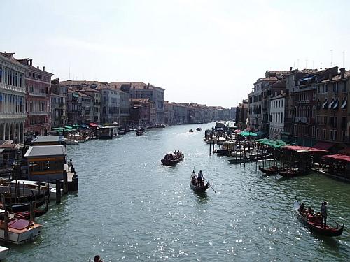  Benátky z mosta Nárekov