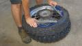 Jak přezout motocyklovou pneumatiku svépomocí?