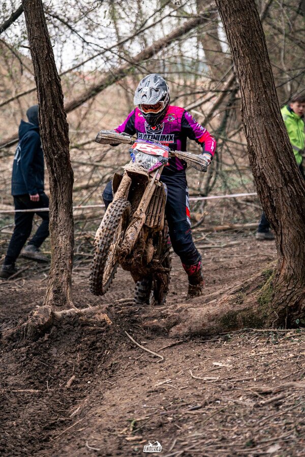 Družstevná pri Hornáde odštartovala sezónu endura 2026