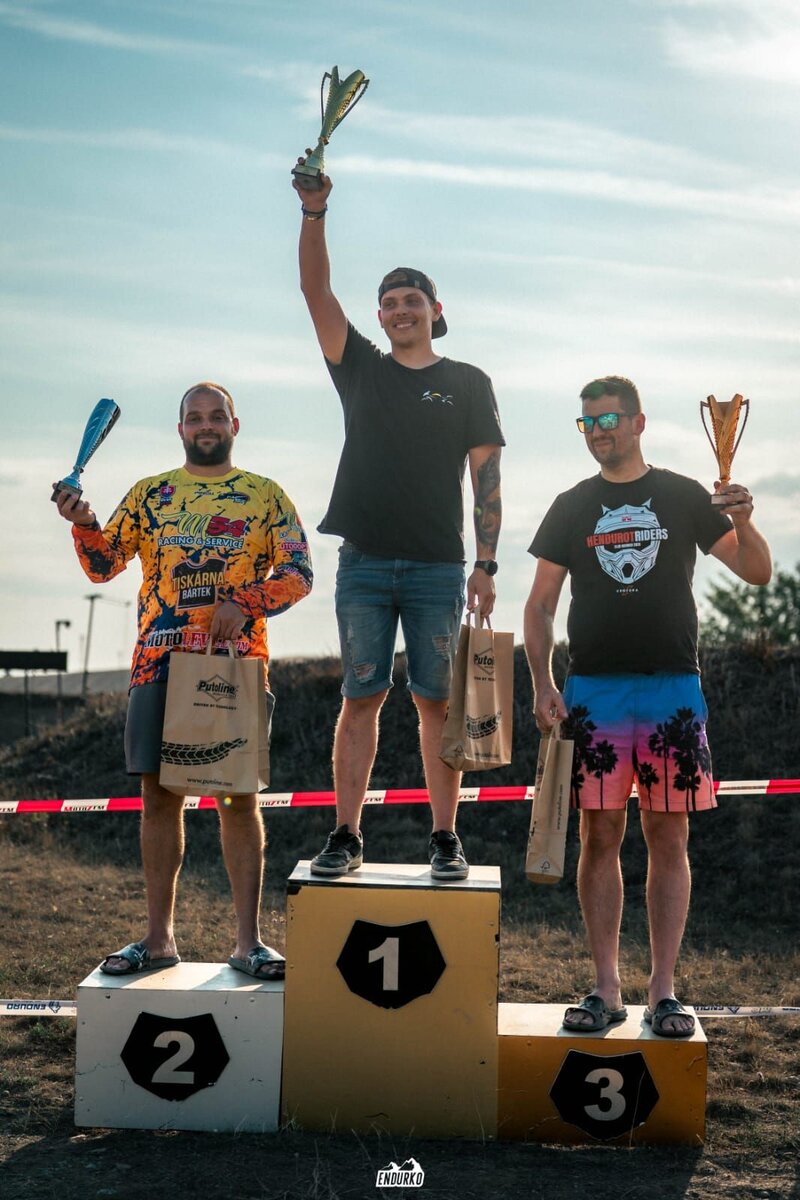 2V600 - Motoride XL Enduro Sprint 2026 - Enduro pre dobrú vec Kechnec
